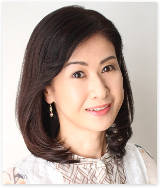 小林 綾子